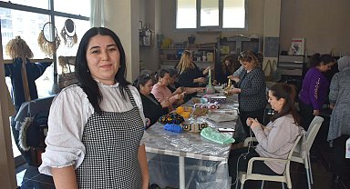 Hayatını değiştiren Halk Eğitim Merkezi'nde eğitmen oldu