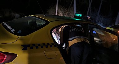 İstanbul- Arnavutköy'de telsizden gasbedildiğini söyleyen taksicinin yardımına meslektaşları koştu