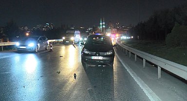 İstanbul - Bağcılar TEM Otoyolu'nda otomobilin çarptığı motosikletli hayatını kaybetti
