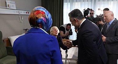 İstanbul - Bakan Göktaş, RTÜK tarafından düzenlenen 'Kalpten Kalbe Hep Birlikte' iftar programına katıldı