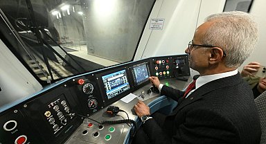 İstanbul - Bakan Uraloğlu: İstanbul Havalimanı - Arnavutköy metro hattı 1 yılda 4,2 milyon yolcu taşıdı