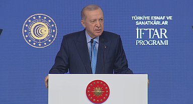 İstanbul - Cumhurbaşkanı Erdoğan: Hazine destekli esnaf kredisi limiti 1 milyon liraya, iş yeri ve ticari araç edinme kredisi 2,5 milyon liraya yükseltildi