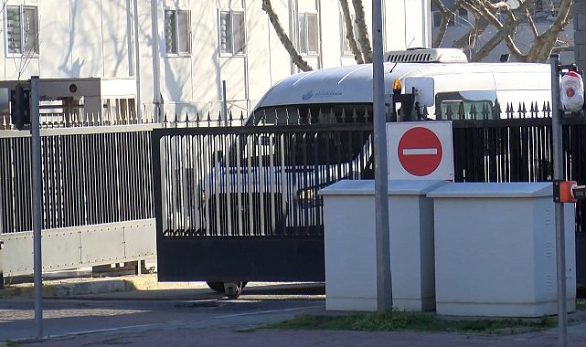 İstanbul- Esenyurt'ta eski eşi tarafından öldürülen kadının cenazesi Adli Tıp Kurumundan alındı