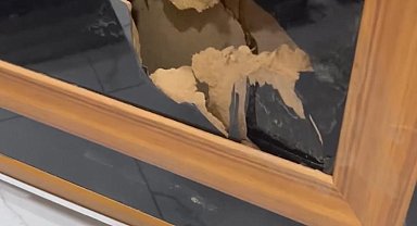 İstanbul - Esenyurt'ta eski sevgili dehşeti; evinin kapısını kırdı boğazını sıkıp darbetti