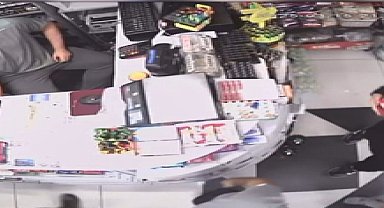 İstanbul - Esenyurt'ta markette plastik top kavgası; çocuğun darbedildiği anlar kamerada