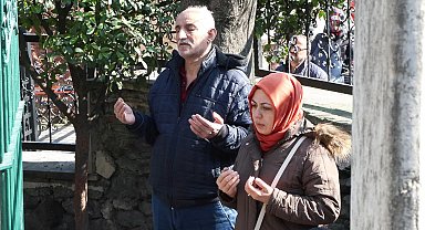 İstanbul- Fatih'te bulunan Mehmet Emin Tokadi Türbesi'nde Ramazan yoğunluğu