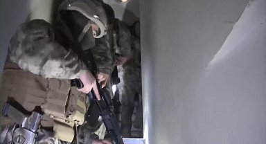 İstanbul- Güney Amerika ülkelerinden getirdikleri kokaini İstanbul'da satmaya hazırlanan şüphelilere operasyon: 17 gözaltı