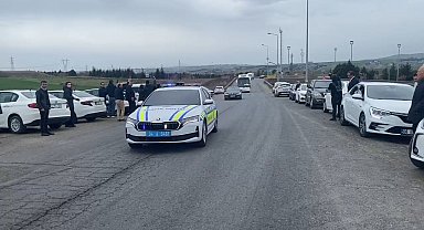 İstanbul- Özgür Özel, Ekrem İmamoğlu'nu Silivri Cezaevi'nde ziyaret ediyor -1