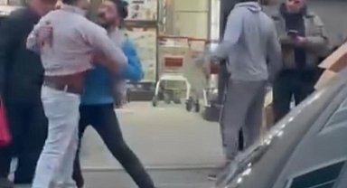 İstanbul - Sarıyer'de fırın sahibiyle seyyar satıcı arasında 'Pide satamazsın' kavgası; o anlar kamerada