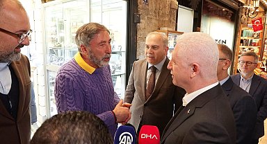 İstanbul - Vali Gül, Eminönü Mısır Çarşısı'nda esnaf ile bayramlaştı