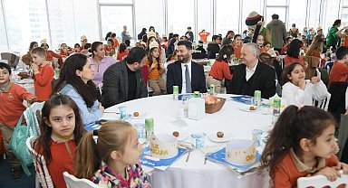 Kağıthane'de çocuklara özel tekne orucu iftarı