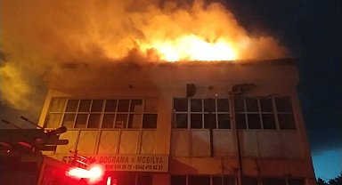 Kastamonu'da, mobilya atölyesindeki yangın 2 saatte söndürüldü