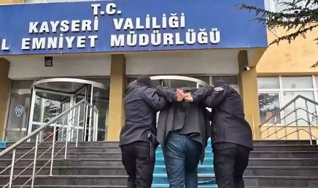 Kayseri'de FETÖ'nün 'Akademisyen ünitesi sorumlusu' yakalandı