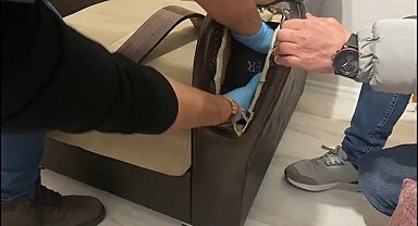 Koltuğun içinden 800 gram metamfetamin çıktı