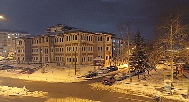 Konya ve Aksaray'da eğitime 'kar' engeli