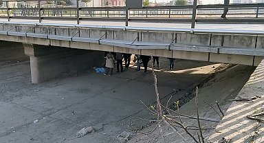 Köprü altında başından tabancayla vurulmuş cesedi bulundu