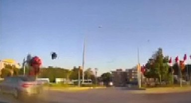 Kuryenin öldüğü kaza kamerada