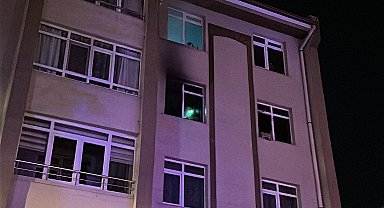 Kütahya'da yangın; 5 kişi dumandan etkilendi