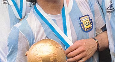 Maradona'nın ölümü hakkındaki dava başladı