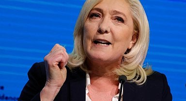 Marine Le Pen yolsuzluktan suçlu bulundu