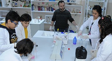 MEB yönetici ve öğretmenlerinin ders saatlerine ilişkin düzenleme