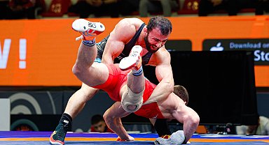 Milli güreşçilerden Arnavutluk'ta 3 altın, 2 gümüş madalya