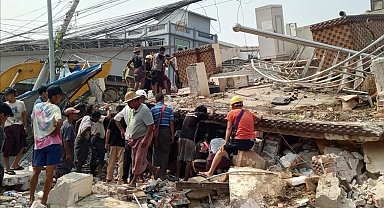 Myanmar'daki depremlerin ardından artçı sarsıntılar sürüyor