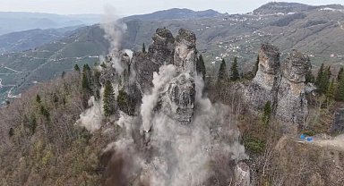 Ordu'nun peribacaları olarak bilinen 8 kaya, kontrollü şekilde patlatıldı