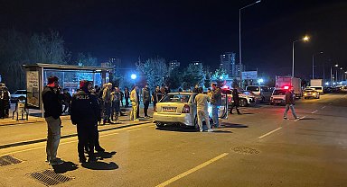 Otomobilinde uğradığı silahlı saldırıda yaralandı