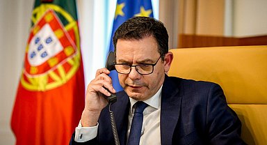 Portekiz'de güvenoyu alamayan hükümet düştü