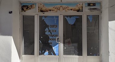 Sahte işlemler yapan kadın doğum uzmanının kliniği boşaltıldı