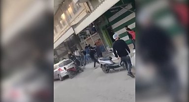 Şanlıurfa'da yol ortasında kavga kamerada