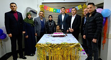 Şehit kızına sürpriz doğum günü