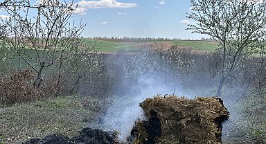 Sıcaklığın düştüğü Edirne'de üreticiler, badem ağaçlarını 'dumanlama' yöntemi ile koruyor