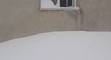 Sivas'ın kırsal kesimlerinde kar kalınlığı yarım metreyi aştı