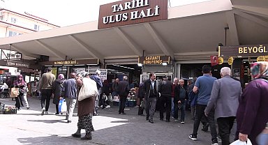 Tarihi Ulus Hali'nde bayram alışverişi yoğunluğu