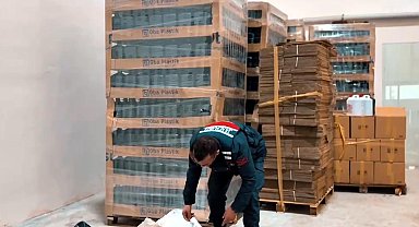 Tekirdağ'da 27 bin 800 litre etil alkol ele geçirildi