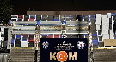 TEM'de durdurulan TIR'da 8 milyon boş makaron ele geçirildi