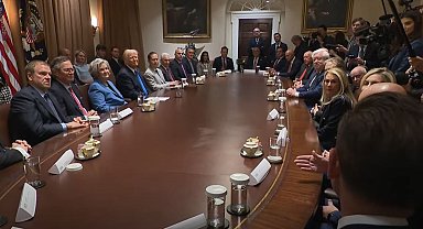 Trump, ABD'nin Ankara Büyükelçiliği'ne aday gösterdiği Tom Barrack'ı kabul etti