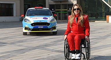 Türkiye'nin ilk engelli kadın pilotu, Ege Rallisi'nde piste çıkacak
