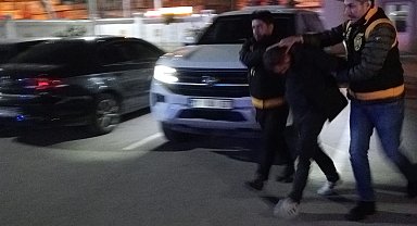 Üzerinden kimlik çıkmadı, yüz tanıma sistemiyle firari hükümlü olduğu belirlendi