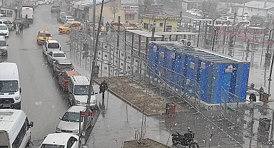 Van'da kar yağışı etkili oldu