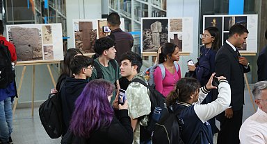 Venezuela Merkez Üniversitesi'nde Göbeklitepe sergisi açıldı
