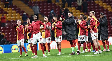 Yenilgisiz lider Galatasaray hedefte