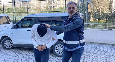 Yolda yürüyen kadına sözlü tacizde bulunup, darbeden şüpheli yakalandı