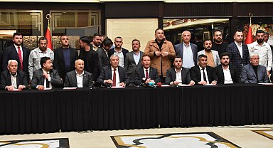 YRP'li 2 ilçe belediye başkanı partilerinden istifa etti