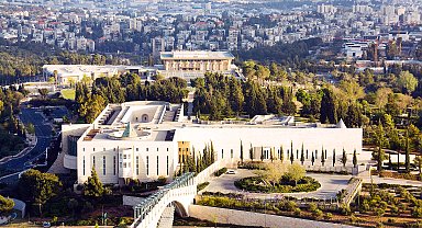 Yüksek Mahkeme Netanyahu'nun Şin Bet kararını dondurdu