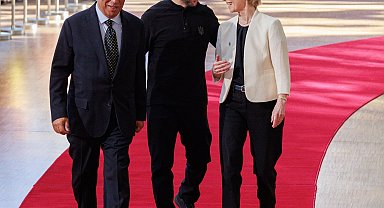 Zelenskiy: Barış için yapıcı şekilde çalışacağım