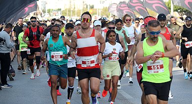 20'nci yılını kutlayan Runtalya Maratonu heyecanla koşuldu