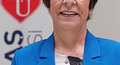 'Teknolojiyle anlam bulan insanlara ihtiyacımız var'